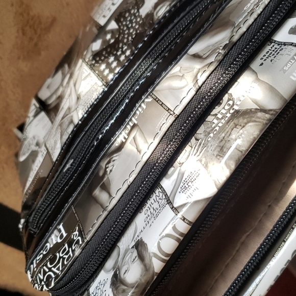 michael Obama crossbody bag. - Picture 7 of 9